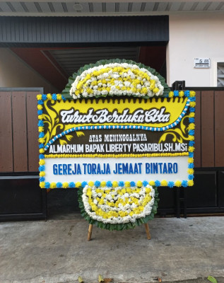 Papan Bunga Duka di Margokaton